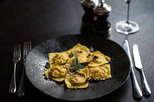 Margot Restaurant
